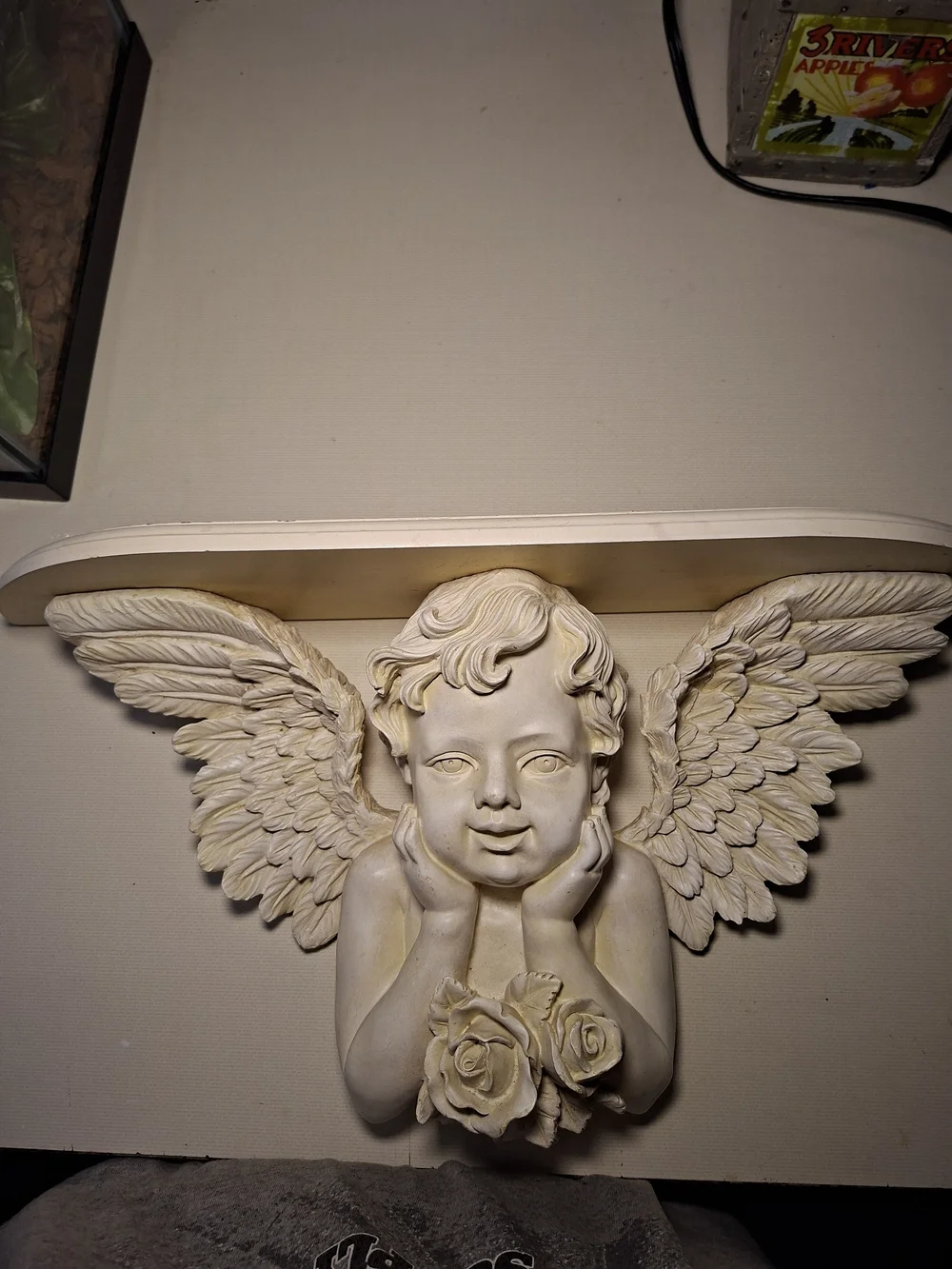 Cherub Wall Shelf Accent in Antique White